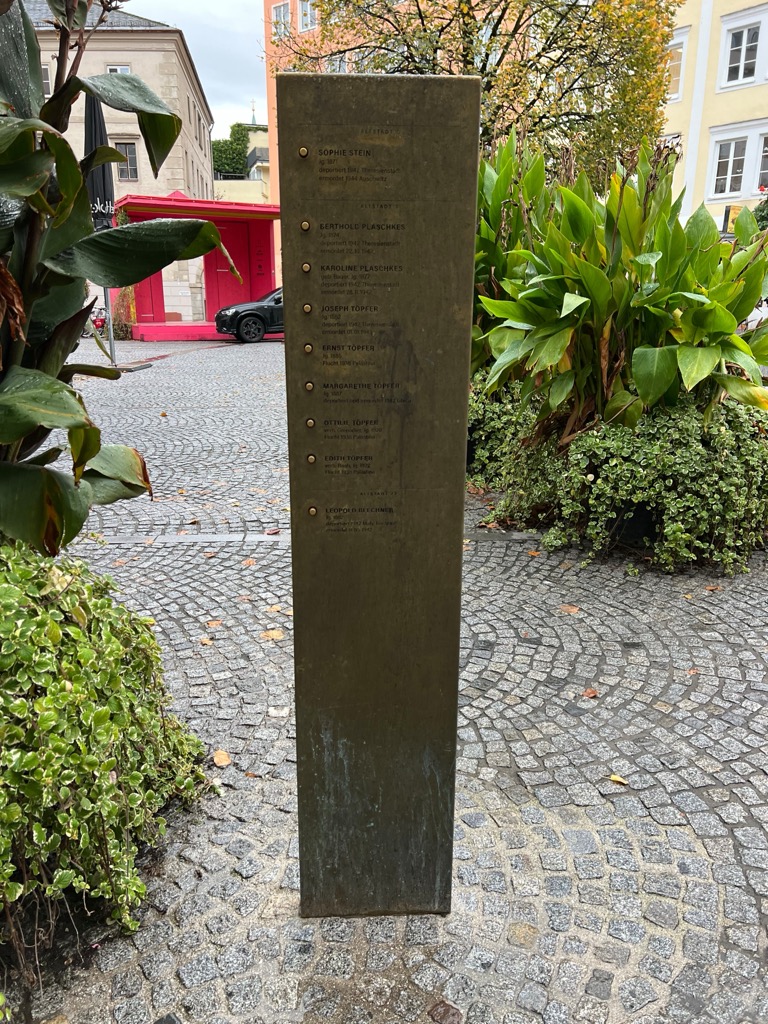 Linz victims at Mauthausen