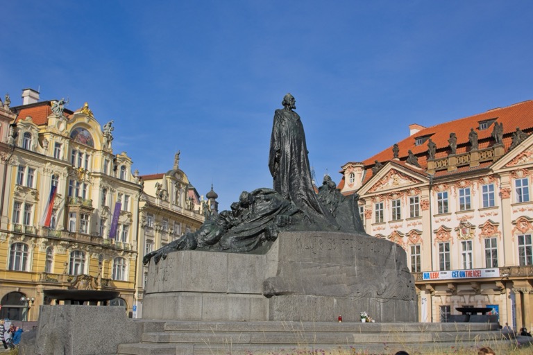 Jan Hus Statue
