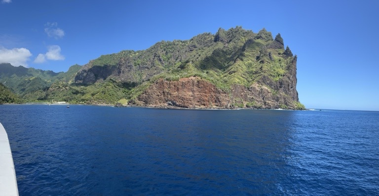 Oma and the outer caldera