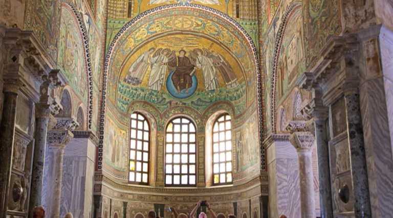 Basilica of San Vitale Altar